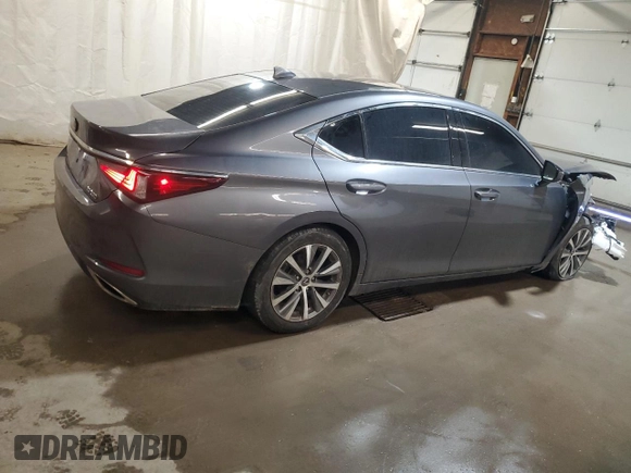2021 Lexus ES with VIN 58ACZ1B11MU085433, listed as a Copart auction lot 46726175 with 40,103 mi miles and Salvage Title. Bid and sale history available at carsss.com. Image 3.