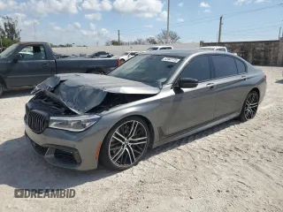 2019 BMW 7 Series 750i with VIN WBA7F0C53KGM24364, listed as a Copart auction lot 53947725 with 71,022 mi miles and Salvage Title. Bid and sale history available at carsss.com. Image 1.