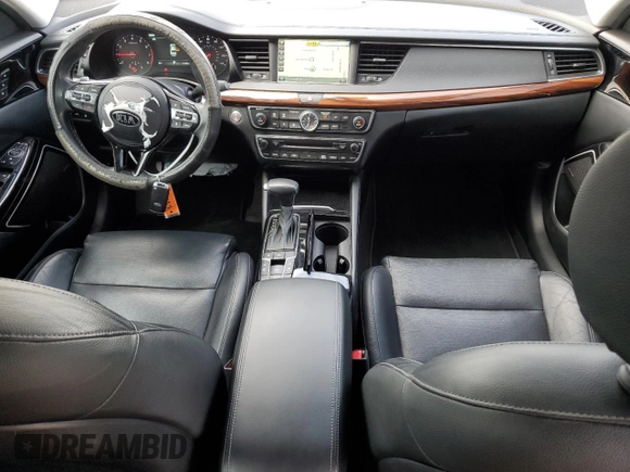 2017 Kia Cadenza Premium with VIN KNALC4J12H5068492, listed as a Copart auction lot 88880605 with 67,093 mi miles and Salvage Title. Bid and sale history available at carsss.com. Image 8.
