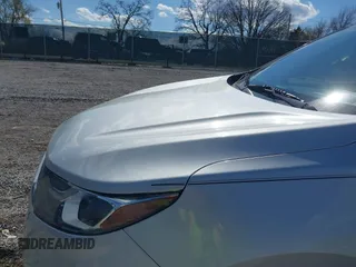 2018 Chevrolet Equinox LT z VIN 2GNAXJEV6J6186718, wystawiony jako IAAI lot #41867409 z przebiegiem 109 244 mil mil oraz . Historia ofert i sprzedaży dostępna na DreamBid. Obrazek 6.