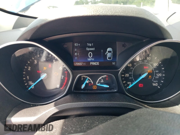2018 Ford Escape S z VIN 1FMCU0F76JUC55683, wystawiony jako Copart lot #57614815 z przebiegiem 70 557 mil mil oraz Szkoda całkowita • Salvage title. Historia ofert i sprzedaży dostępna na DreamBid. Obrazek 9.