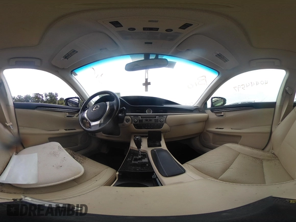 2015 Lexus ES 330 with VIN JTHBK1GG0F2184699, listed as a IAAI auction lot 40444597 with Not Provided miles and . Bid and sale history available at DreamBid. Image 17.