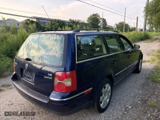 2002 Volkswagen Passat GLX with VIN WVWYH63BX2E109146, listed as a Copart auction lot 42938415 with 156,515 mi miles and Clean Title. Bid and sale history available at carsss.com. Image 4.