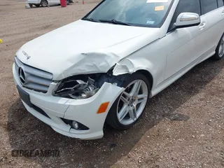 2009 Mercedes-Benz C 300 Sport с VIN WDDGF54XX9R069942, выставлен на аукционе IAAI как лот 42072983 с пробегом 159 064 миль миль и . История ставок и продаж доступна на DreamBid. Изображение 6.