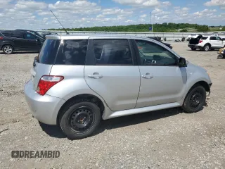 2006 Scion xA z VIN JTKKT624960165579, wystawiony jako Copart lot #55891475 z przebiegiem 81 165 mil mil oraz Szkoda całkowita • Salvage title. Historia ofert i sprzedaży dostępna na DreamBid. Obrazek 3.