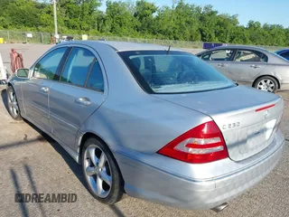 2006 Mercedes-Benz C 230 Sport with VIN WDBRF52H56E021295, listed as a IAAI auction lot 42148762 with 113,276 mi miles and . Bid and sale history available at carsss.com. Image 3.