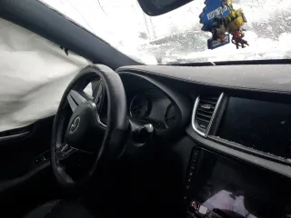 2020 Infiniti QX50 Luxe z VIN 3PCAJ5M32LF115076, wystawiony jako Copart lot #82413804 z przebiegiem Nie podano mil oraz Szkoda całkowita • Salvage title. Historia ofert i sprzedaży dostępna na DreamBid. Obrazek 9.