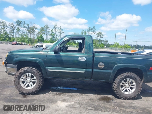 2004 Chevrolet Silverado 1500 Z71 with VIN 1GCEK14T04Z325260, listed as a IAAI auction lot 42040136 with 129,346 mi miles. Bid and sale history available at carsss.com. Image 14.