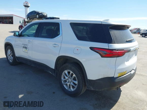 2022 Chevrolet Traverse LS with VIN 1GNEVLKWXNJ102005, listed as a IAAI auction lot 41797800 with 68,800 mi miles. Bid and sale history available at carsss.com. Image 3.