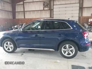 2024 Audi Q5 Premium with VIN WA1ABAFY2R2005133, listed as a IAAI auction lot 39315354 with 4,224 mi miles. Bid and sale history available at carsss.com. Image 15.