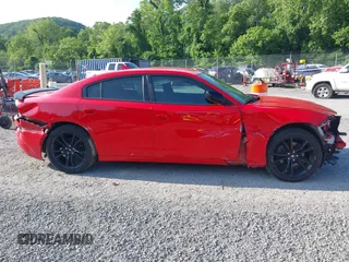 2018 Dodge Charger R/T with VIN 2C3CDXCTXJH252887, listed as a IAAI auction lot 42406611 with 115,847 mi miles and . Bid and sale history available at DreamBid. Image 13.