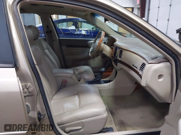 2004 Chevrolet Impala LS z VIN 2G1WH52K149186974, wystawiony jako IAAI lot #41913627 z przebiegiem 195 886 mil mil oraz . Historia ofert i sprzedaży dostępna na DreamBid. Obrazek 5.