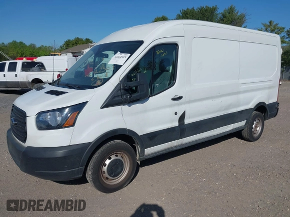 2019 Ford Transit with VIN 1FTBW2CM9KKB43845, listed as a IAAI auction lot 42122503 with 124,037 mi miles and . Bid and sale history available at DreamBid. Image 17.