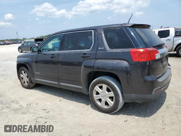2015 GMC Terrain SLE z VIN 2GKALMEK0F6143709, wystawiony jako Copart lot #57421565 z przebiegiem 128 517 mil mil oraz Czysty tytuł • Clean title. Historia ofert i sprzedaży dostępna na DreamBid. Obrazek 2.