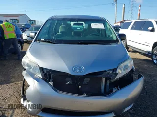 2012 Toyota Sienna с VIN 5TDZK3DC7CS228568, выставлен на аукционе IAAI как лот 42027249 с пробегом 99 464 миль миль и . История ставок и продаж доступна на DreamBid. Изображение 12.