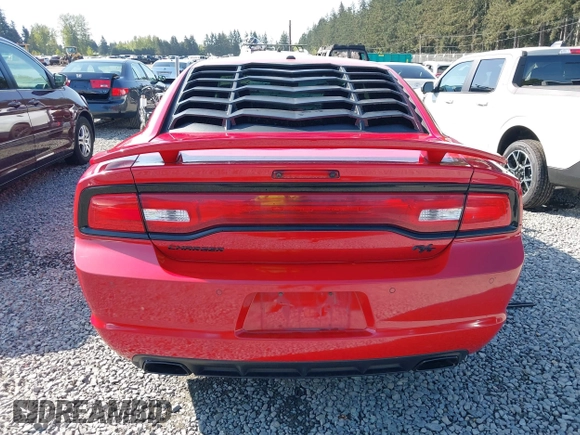2012 Dodge Charger RT with VIN 2C3CDXCT7CH113173, listed as a IAAI auction lot 42098006 with 170,348 mi miles and . Bid and sale history available at carsss.com. Image 16.