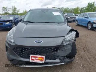 2021 Ford Escape S с VIN 1FMCU9F69MUA73640, выставлен на аукционе IAAI как лот 42238252 с пробегом 113 785 миль миль и . История ставок и продаж доступна на DreamBid. Изображение 13.