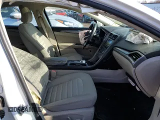 2019 Ford Fusion Hybrid SE with VIN 3FA6P0LU9KR195657, listed as a Copart auction lot 65602392 with 47,160 mi miles. Bid and sale history available at carsss.com. Image 5.