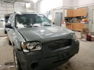 2006 Ford Escape XLT with VIN 1FMYU93196KB09548, listed as a Copart auction lot 45286095 with 162,907 mi miles and Salvage Title. Bid and sale history available at carsss.com. Image 11.
