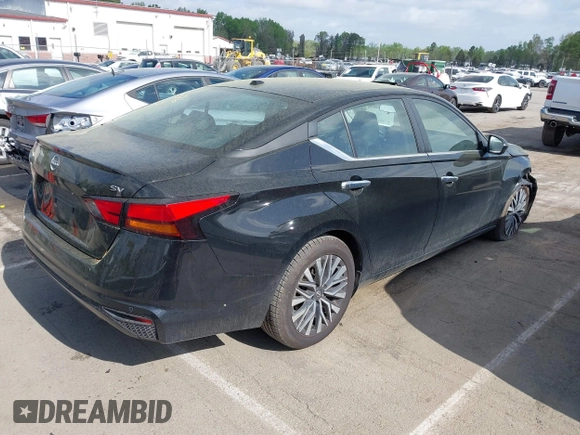 2024 Nissan Altima SV with VIN 1N4BL4DV3RN409614, listed as a IAAI auction lot 41970274 with 23,111 mi miles and . Bid and sale history available at DreamBid. Image 4.