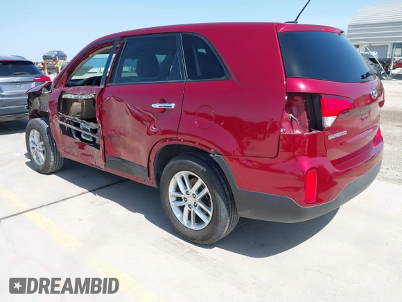 2015 Kia Sorento LX with VIN 5XYKT3A63FG630456, listed as a IAAI auction lot 41817900 with 102,382 mi miles. Bid and sale history available at carsss.com. Image 3.