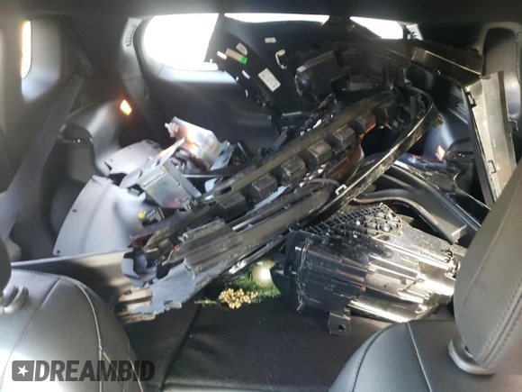 2024 Jeep Compass Latitude with VIN 3C4NJDBN7RT112068, listed as a Copart auction lot 55470495 with 3,292 mi miles and Salvage title. Bid and sale history available at DreamBid. Image 10.