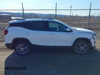 2023 GMC Terrain SLT z VIN 3GKALPEG5PL268358, wystawiony jako IAAI lot #41842764 z przebiegiem 23 989 mil mil oraz . Historia ofert i sprzedaży dostępna na DreamBid. Obrazek 13.