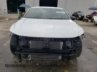 2024 Volkswagen Jetta Sport z VIN 3VWBM7BU5RM064239, wystawiony jako Copart lot #56645935 z przebiegiem 25 067 mil mil oraz Nie do naprawy • Non repairable. Historia ofert i sprzedaży dostępna na DreamBid. Obrazek 5.