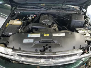 2001 Chevrolet Tahoe LT z VIN 1GNEK13T11R105615, wystawiony jako Copart lot #54928215 z przebiegiem 183 623 mil mil oraz Szkoda całkowita • Salvage title. Historia ofert i sprzedaży dostępna na DreamBid. Obrazek 12.