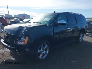 2012 Chevrolet Suburban LT с VIN 1GNSCJE05CR313048, выставлен на аукционе IAAI как лот 42127574 с пробегом 173 229 миль миль и . История ставок и продаж доступна на DreamBid. Изображение 18.