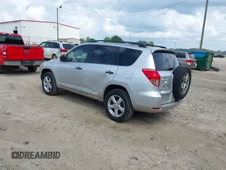 2007 Toyota RAV4 with VIN JTMZD35V875033116, listed as a IAAI auction lot 42186710 with 215,716 mi miles. Bid and sale history available at carsss.com. Image 3.