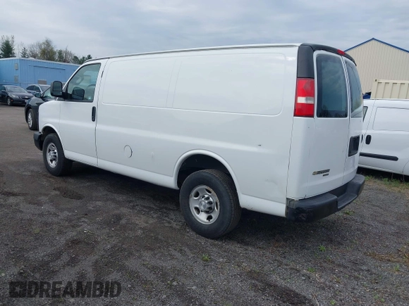 2016 Chevrolet Express Cargo Van with VIN 1GCWGAFF0G1140500, listed as a IAAI auction lot 42130720 with 239,606 mi miles. Bid and sale history available at carsss.com. Image 3.