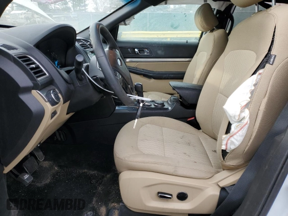 2017 Ford Explorer z VIN 1FM5K8B82HGD58779, wystawiony jako Copart lot #49643485 z przebiegiem 121 400 mil mil oraz Szkoda całkowita • Salvage title. Historia ofert i sprzedaży dostępna na DreamBid. Obrazek 7.