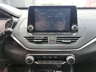 2020 Nissan Altima S z VIN 1N4BL4BV1LC230252, wystawiony jako IAAI lot #42547649 z przebiegiem 158 643 mil mil oraz . Historia ofert i sprzedaży dostępna na DreamBid. Obrazek 22.
