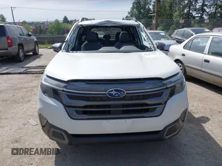 2025 Subaru Forester Limited с VIN JF2SLDRC7SH483870, выставлен на аукционе IAAI как лот 42164753 с пробегом 1 538 миль миль и . История ставок и продаж доступна на DreamBid. Изображение 13.