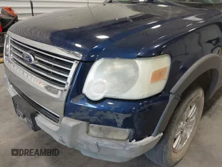 2006 Ford Explorer XLT with VIN 1FMEU73E86UB41275, listed as a IAAI auction lot 41980955 with 243,779 mi miles. Bid and sale history available at carsss.com. Image 6.