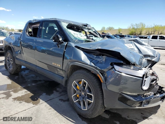 2023 Rivian R1T Launch Edition with VIN 7FCTGAALXPN020447, listed as a Copart auction lot 54154844 with 9,527 mi miles and Non Repairable. Bid and sale history available at carsss.com. Image 4.