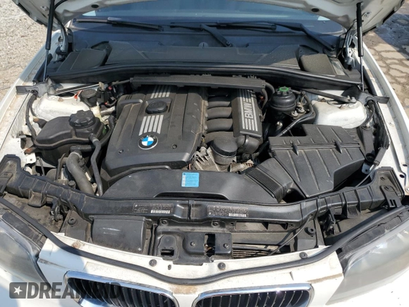 2011 BMW 1 Series 128i with VIN WBAUP9C55BVL89682, listed as a Copart auction lot 59177385 with 131,327 mi miles and Salvage title. Bid and sale history available at DreamBid. Image 11.