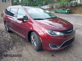 2018 Chrysler Pacifica Limited с VIN 2C4RC1GG3JR226337, выставлен на аукционе IAAI как лот 42519396 с пробегом 102 229 миль миль и . История ставок и продаж доступна на DreamBid. Изображение 1.