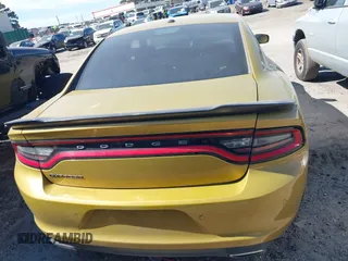 2016 Dodge Charger SE with VIN 2C3CDXBG5GH205540, listed as a IAAI auction lot 41655596 with 190,890 mi miles and . Bid and sale history available at carsss.com. Image 15.