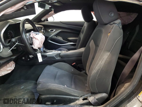 2016 Chevrolet Camaro 1SS z VIN 1G1FF1R70G0137246, wystawiony jako Copart lot #55349255 z przebiegiem 131 765 mil mil oraz Czysty tytuł • Clean title. Historia ofert i sprzedaży dostępna na DreamBid. Obrazek 7.
