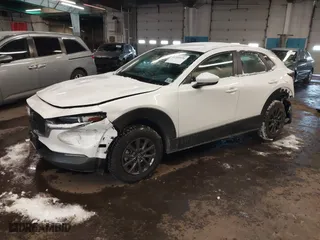 2024 Mazda CX-30 2.5 S with VIN 3MVDMBAM5RM720972, listed as a IAAI auction lot 41350696 with 3,112 mi miles. Bid and sale history available at carsss.com. Image 17.