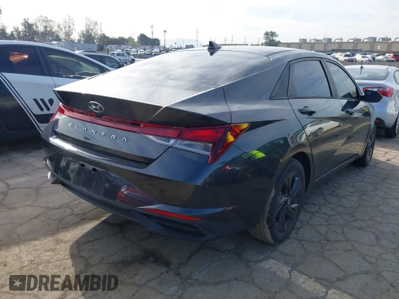 2022 Hyundai Elantra SEL with VIN 5NPLM4AG4NH071278, listed as a IAAI auction lot 41815110 with 17,196 mi miles and . Bid and sale history available at DreamBid. Image 4.