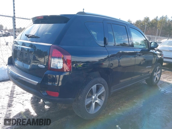 2016 Jeep Compass High Altitude Edition with VIN 1C4NJCEA4GD806612, listed as a IAAI auction lot 41538090 with 104,447 mi miles. Bid and sale history available at carsss.com. Image 4.