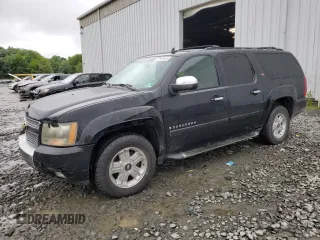2007 Chevrolet Suburban LTZ z VIN 3GNFK16357G301839, wystawiony jako Copart lot #57813615 z przebiegiem 151 182 mil mil oraz Szkoda całkowita • Salvage title. Historia ofert i sprzedaży dostępna na DreamBid. Obrazek 1.