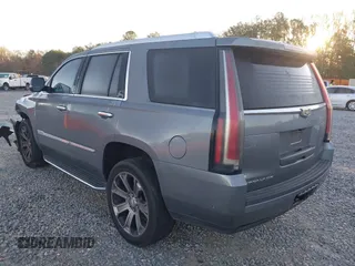 2018 Cadillac Escalade Luxury z VIN 1GYS3BKJ1JR307525, wystawiony jako IAAI lot #41800377 z przebiegiem 171 484 mil mil oraz . Historia ofert i sprzedaży dostępna na DreamBid. Obrazek 3.