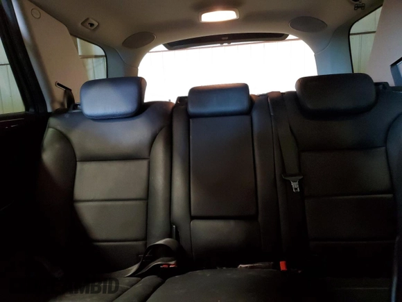2010 Mercedes-Benz M 350 with VIN 4JGBB2FB1AA549530, listed as a Copart auction lot 45667715 with 151,841 mi miles and Salvage Title. Bid and sale history available at DreamBid. Image 10.