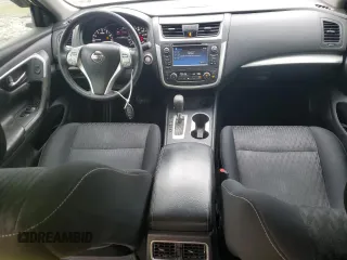 2017 Nissan Altima SV z VIN 1N4AL3AP8HC283319, wystawiony jako Copart lot #57841495 z przebiegiem 50 214 mil mil oraz Szkoda całkowita • Salvage title. Historia ofert i sprzedaży dostępna na DreamBid. Obrazek 8.