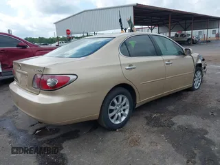 2004 Lexus ES 330 with VIN JTHBA30G745013033, listed as a IAAI auction lot 42124316 with 123,780 mi miles. Bid and sale history available at carsss.com. Image 4.