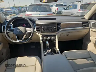 2023 Volkswagen Atlas SE с VIN 1V2HR2CA7PC526108, выставлен на аукционе IAAI как лот 42844449 с пробегом 38 696 миль миль и . История ставок и продаж доступна на DreamBid. Изображение 32.